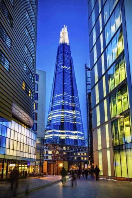 Br6 - Beautiful 1 Bed Flat In Heart Of Borough * Londen