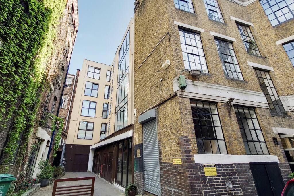 Br6 - Beautiful 1 Bed Flat In Heart Of Borough * Londen